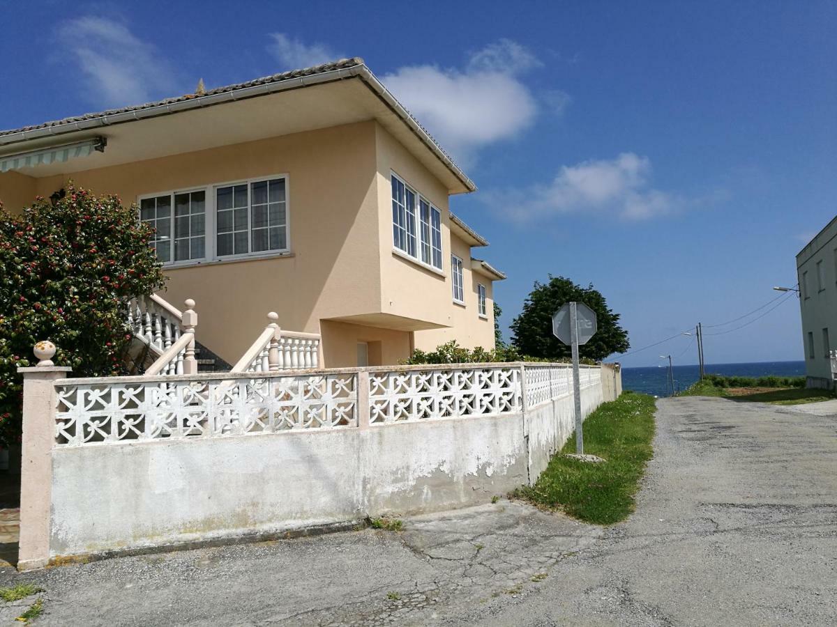 Chalet Vacacional En Segunda Linea De Playa Foz Esterno foto